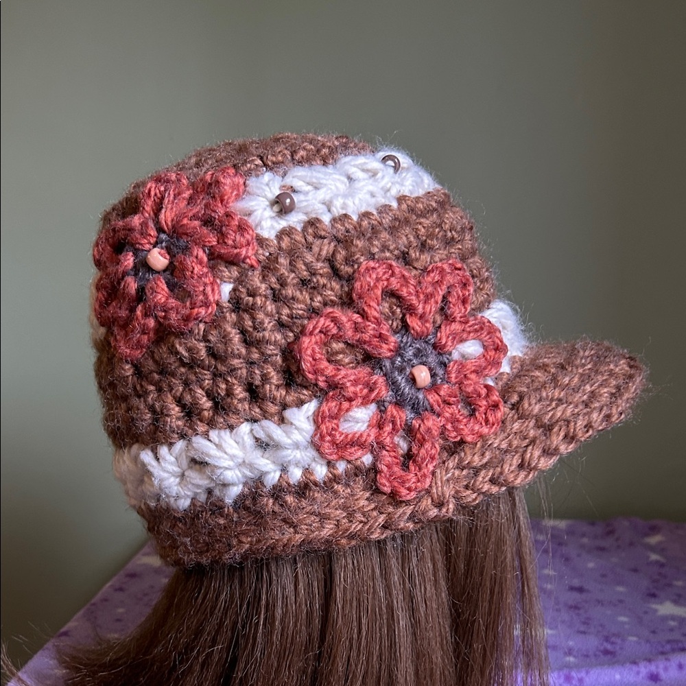 Handmade Brown Crochet Flower Newsboy Hat thick acrylic medium new sharp